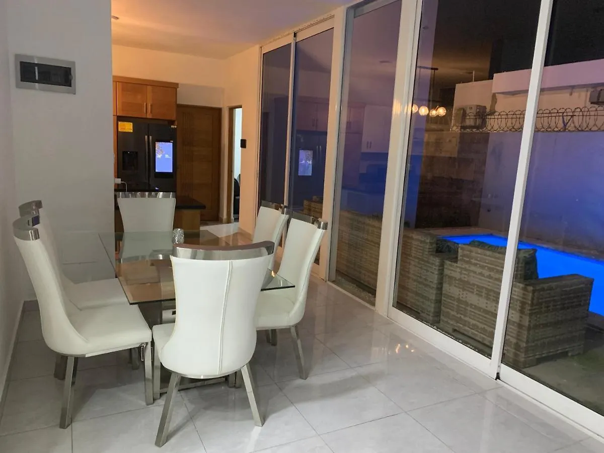 Villa De Lujo Con Picsina Privada San Pedro de Macoris